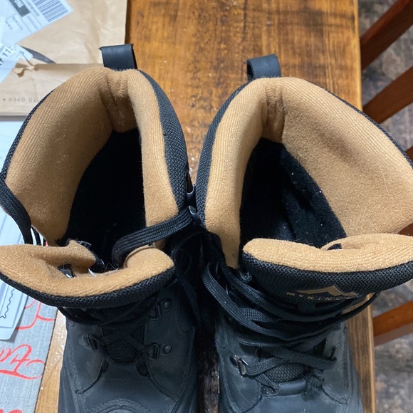 McKinley Mens Alpine Shell Winter Boot - Picture 3 of 5